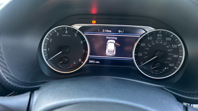 Nissan Juke 1.0 DiG-T 114 N-Connecta 5dr Petrol Hatchback